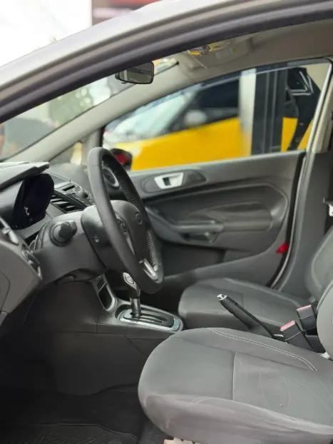 FORD Fiesta Hatch 1.6 16V 4P FLEX SEL POWERSHIFT AUTOMTICO, Foto 6