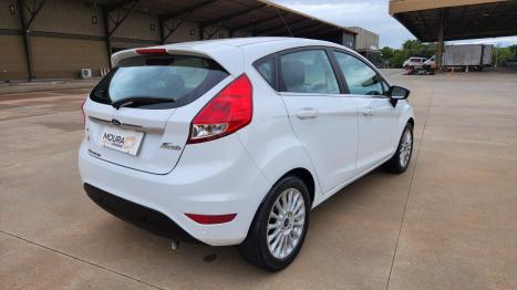 FORD Fiesta Hatch 1.6 16V 4P FLEX TITANIUM PLUS POWERSHIFT AUTOMTICO, Foto 8