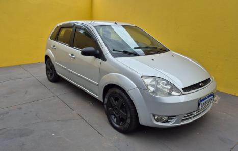 FORD Fiesta Hatch 1.6, Foto 6