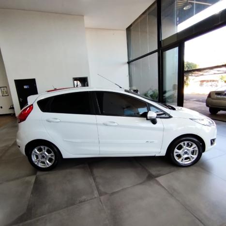 FORD Fiesta Hatch 1.6 16V 4P SE FLEX, Foto 5