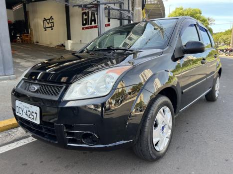 FORD Fiesta Hatch 1.0 4P FLEX, Foto 2