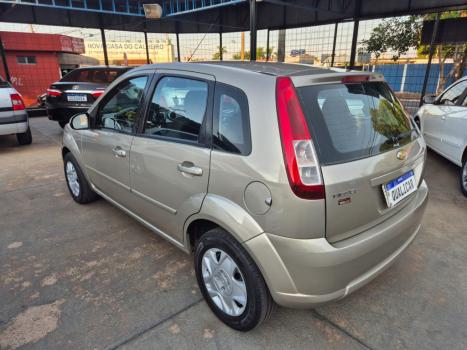 FORD Fiesta Hatch 1.0 4P FLEX, Foto 4