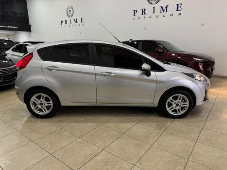 FORD Fiesta Hatch 1.6 16V 4P FLEX SEL POWERSHIFT AUTOMTICO, Foto 3