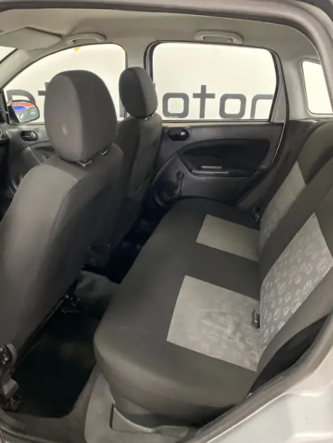 FORD Fiesta Hatch 1.6 4P CLASS FLEX, Foto 2