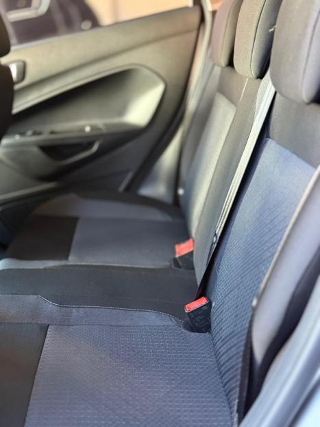FORD Fiesta Hatch 1.6 4P FLEX SE POWERSHIFT AUTOMTICO, Foto 13