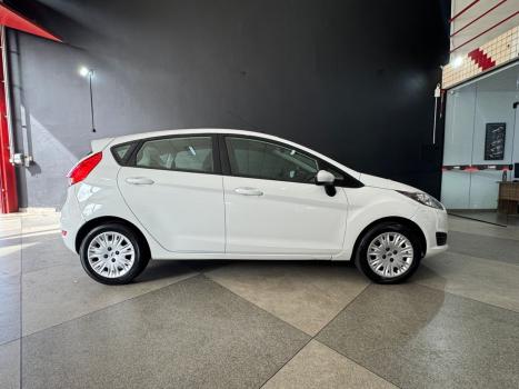 FORD Fiesta Hatch 1.5 16V 4P S FLEX, Foto 2