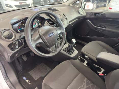 FORD Fiesta Hatch 1.5 16V 4P S FLEX, Foto 9