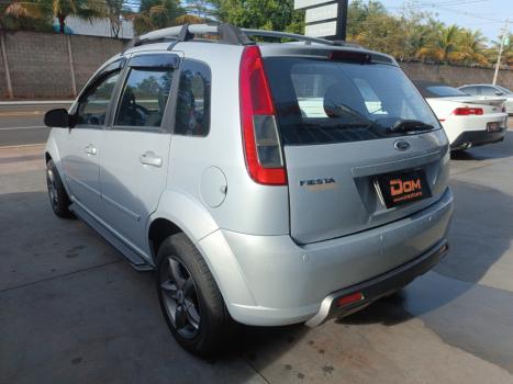 FORD Fiesta Hatch 1.6, Foto 6