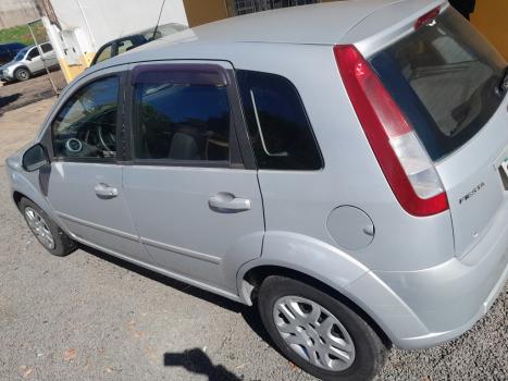 FORD Fiesta Hatch 1.0 4P FLEX, Foto 2