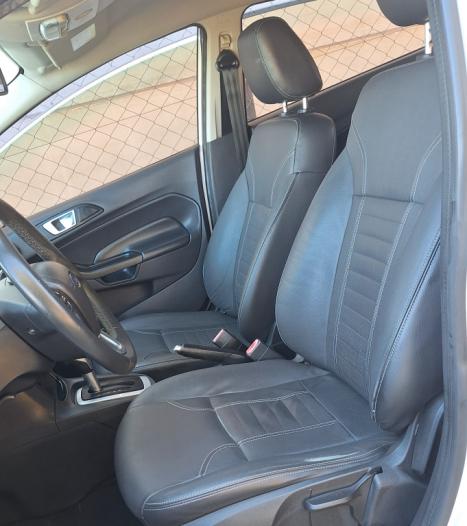 FORD Fiesta Hatch 1.6 4P FLEX TITANIUM POWERSHIFT AUTOMTICO, Foto 8