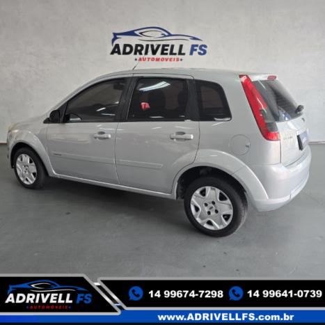 FORD Fiesta Hatch 1.6, Foto 4
