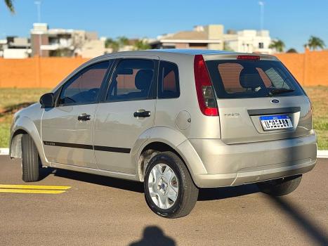 FORD Fiesta Hatch 1.0 4P FLEX, Foto 3