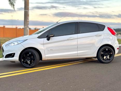 FORD Fiesta Hatch 1.6 4P SE FLEX, Foto 2