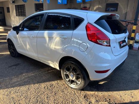 FORD Fiesta Hatch 1.6 16V 4P SE FLEX, Foto 4