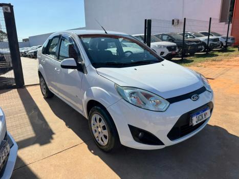 FORD Fiesta Hatch 1.6 16V 4P SE FLEX, Foto 2