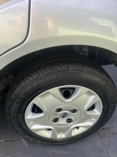 FORD Fiesta Hatch 1.6 4P FLEX, Foto 6