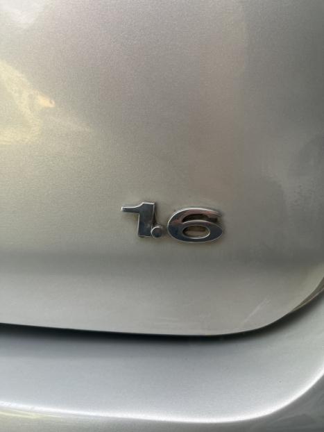 FORD Fiesta Hatch 1.6 4P FLEX, Foto 10