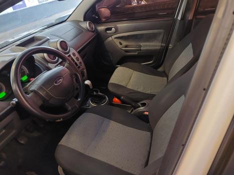 FORD Fiesta Hatch 1.6 4P ROCAM FLEX, Foto 5