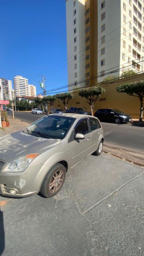 FORD Fiesta Hatch 1.6, Foto 10