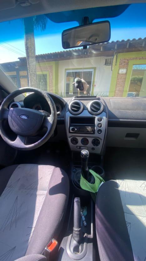 FORD Fiesta Hatch 1.6, Foto 14