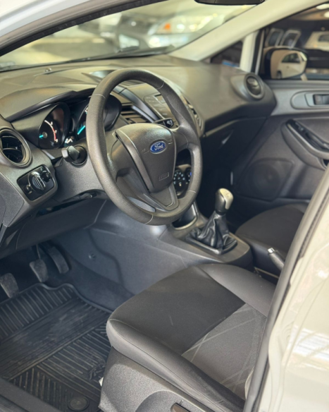 FORD Fiesta Hatch 1.5 16V 4P SE FLEX, Foto 4