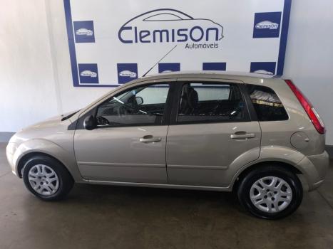 FORD Fiesta Hatch 1.6 4P FLEX, Foto 2