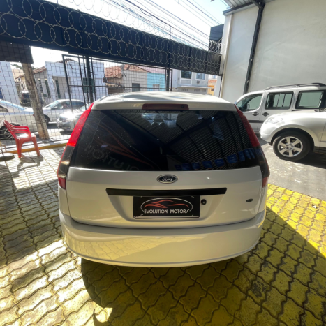 FORD Fiesta Hatch 1.0 4P, Foto 5