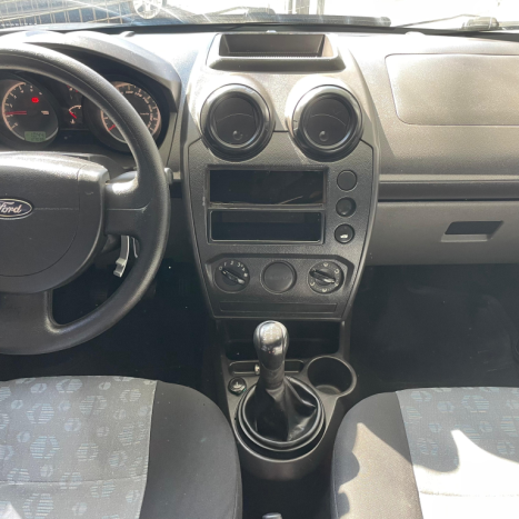 FORD Fiesta Hatch 1.0 4P, Foto 10