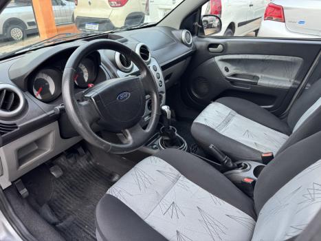 FORD Fiesta Hatch 1.6 4P FLEX, Foto 8
