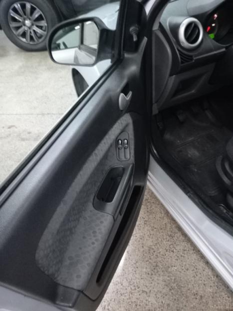 FORD Fiesta Hatch 1.6 4P FLEX, Foto 4