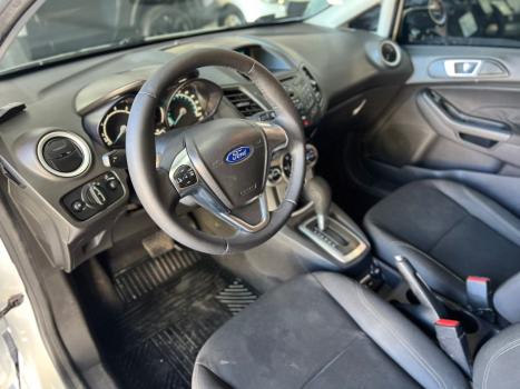 FORD Fiesta Hatch 1.6 16V 4P FLEX SE POWERSHIFT AUTOMTICO, Foto 4