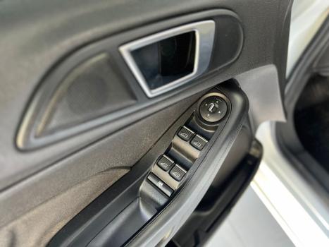 FORD Fiesta Hatch 1.6 16V 4P FLEX SE POWERSHIFT AUTOMTICO, Foto 7