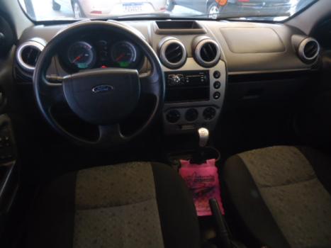 FORD Fiesta Hatch 1.6 4P CLASS FLEX, Foto 4