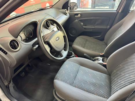 FORD Fiesta Hatch 1.0 4P FLEX, Foto 7
