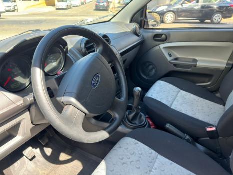 FORD Fiesta Hatch 1.0 4P FLEX, Foto 6