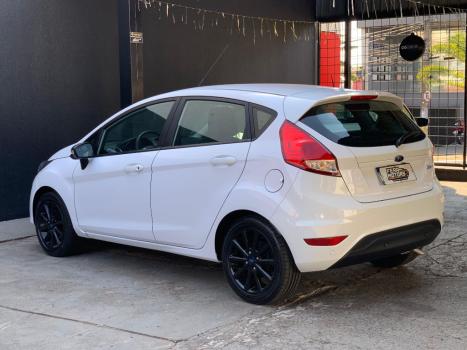 FORD Fiesta Hatch 1.6 16V 4P SEL STYLE FLEX, Foto 2