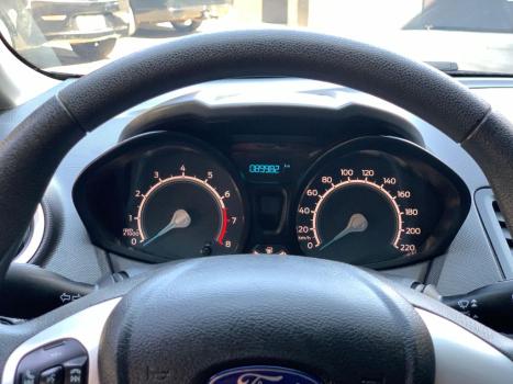 FORD Fiesta Hatch 1.6 16V 4P SEL STYLE FLEX, Foto 8