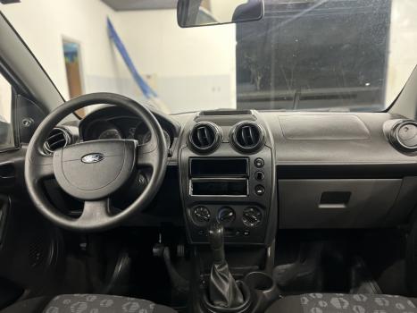 FORD Fiesta Hatch 1.6 4P FLEX, Foto 4