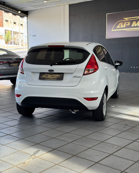 FORD Fiesta Hatch 1.5 16V 4P S FLEX, Foto 4