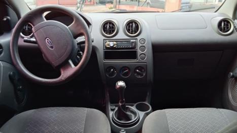 FORD Fiesta Sedan 1.6 4P FLEX, Foto 5