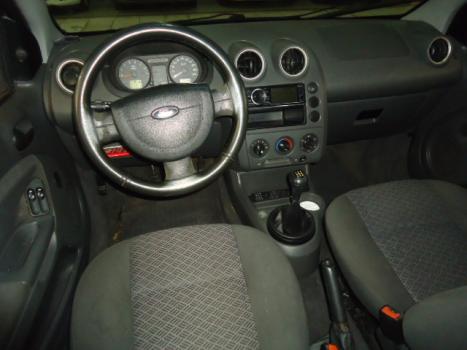 FORD Fiesta Sedan 1.6 4P FLEX, Foto 4