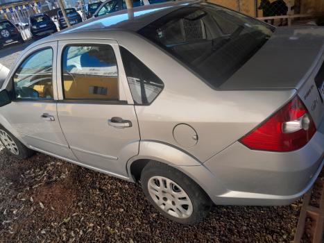 FORD Fiesta Sedan 1.6 4P FLEX, Foto 2