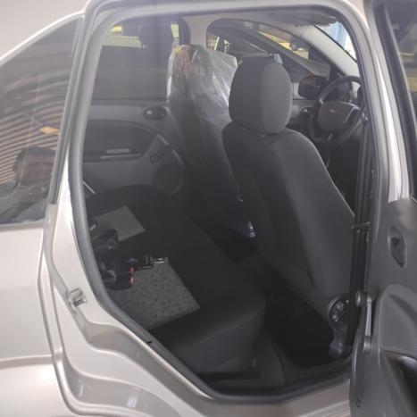 FORD Fiesta Sedan 1.6 4P FLEX, Foto 13