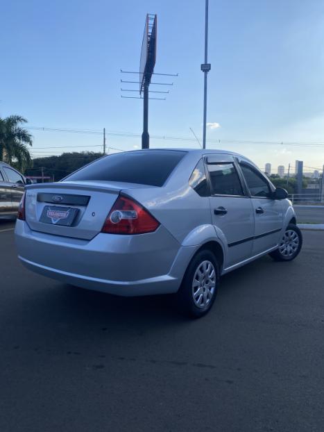 FORD Fiesta Sedan 1.0 4P FLEX, Foto 3