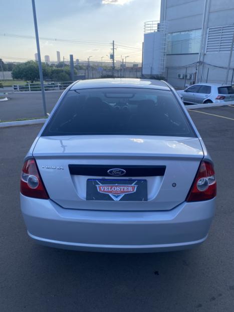 FORD Fiesta Sedan 1.0 4P FLEX, Foto 4