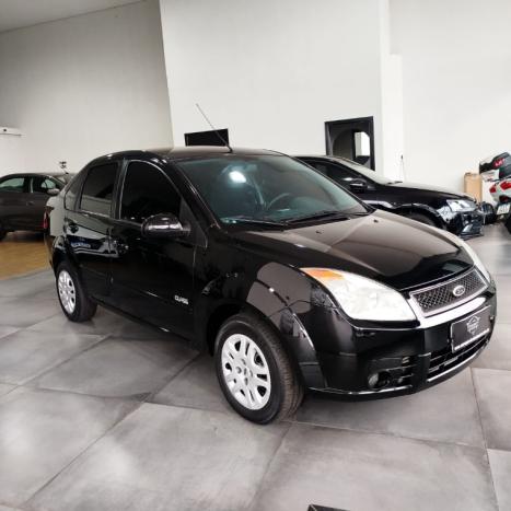 FORD Fiesta Sedan 1.6 4P ROCAM FLEX, Foto 6