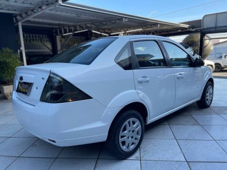 FORD Fiesta Sedan 1.6 4P ROCAM FLEX, Foto 5