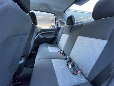 FORD Fiesta Sedan 1.6 4P ROCAM FLEX, Foto 9
