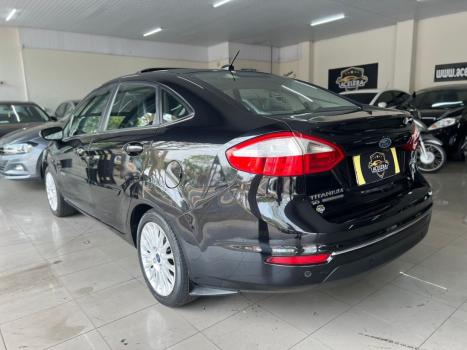 FORD Fiesta Sedan 1.6 4P FLEX TITANIUM PLUS POWERSHIFT AUTOMTICO, Foto 4
