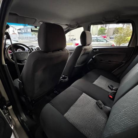 FORD Fiesta Sedan 1.6 16V 4P SE FLEX, Foto 8